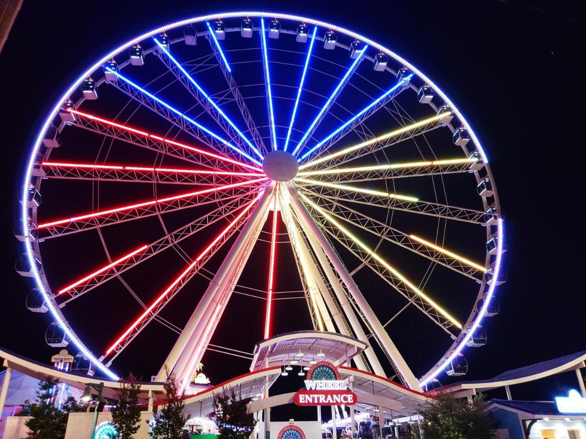 Suite Sensations, Hot Tub, Pool Table, 1089 Free Tickets Each Paid Day, Dollywood And More Pigeon Forge Eksteriør bilde