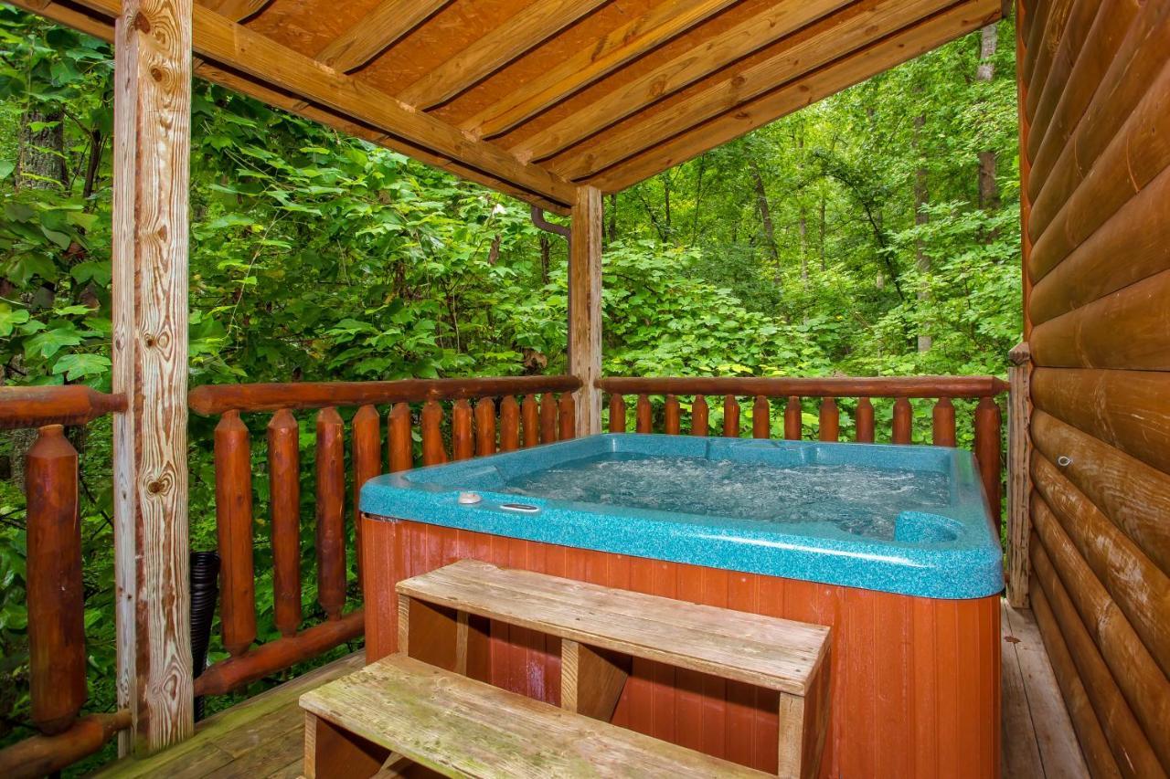 Suite Sensations, Hot Tub, Pool Table, 1089 Free Tickets Each Paid Day, Dollywood And More Pigeon Forge Eksteriør bilde