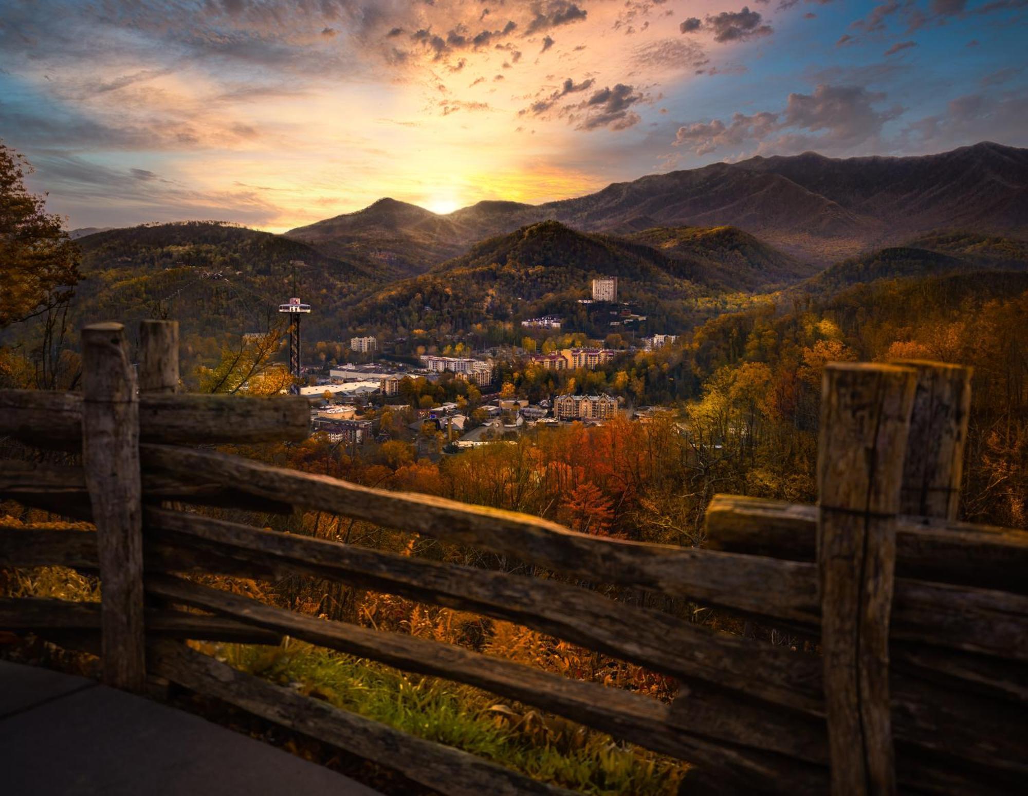 Suite Sensations, Hot Tub, Pool Table, 1089 Free Tickets Each Paid Day, Dollywood And More Pigeon Forge Eksteriør bilde