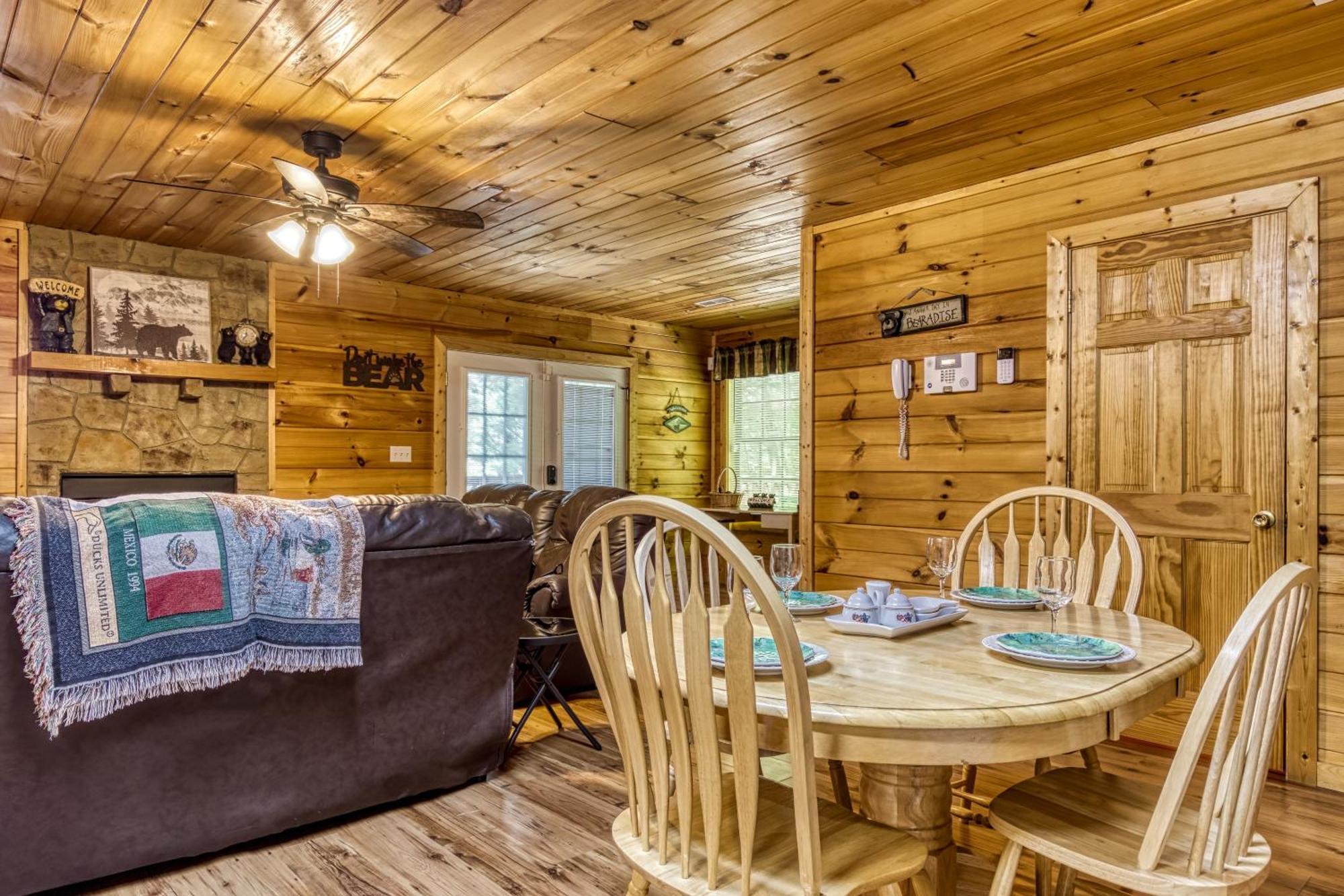 Suite Sensations, Hot Tub, Pool Table, 1089 Free Tickets Each Paid Day, Dollywood And More Pigeon Forge Eksteriør bilde